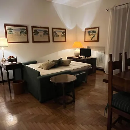 Naviglio Garden * 밀라노